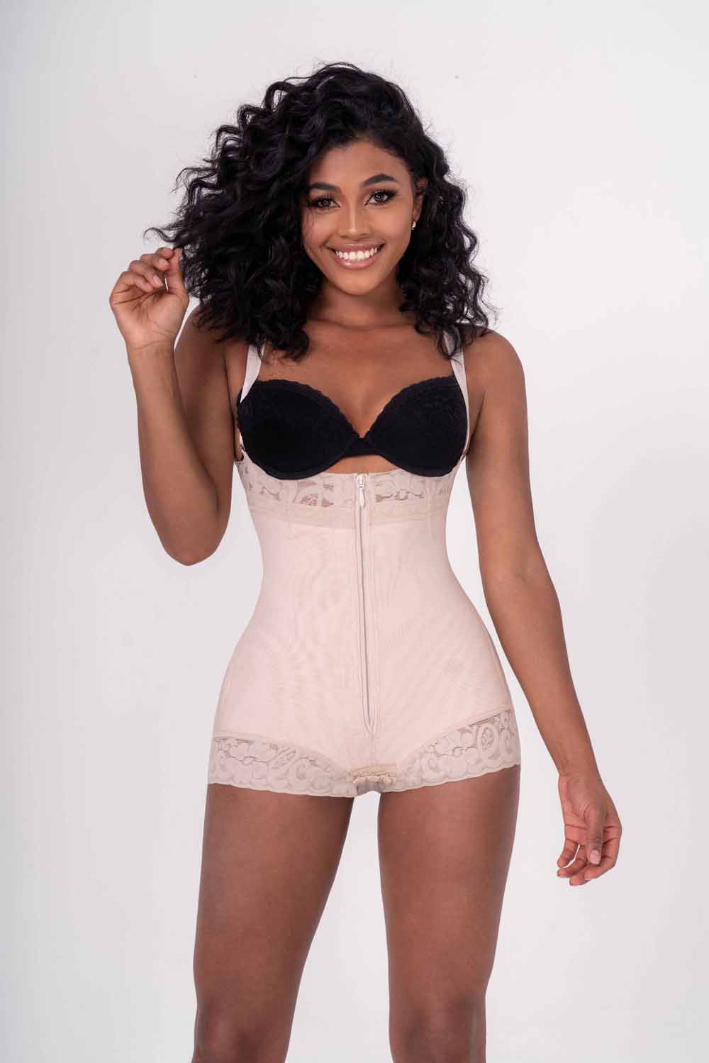 Lifting High Waist Shaper - Comfort And Stability In Strapless Design
